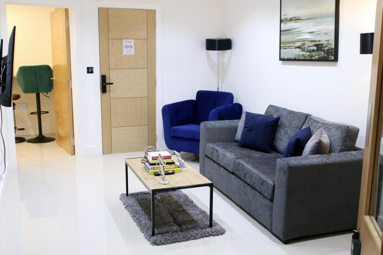 לונדון Lovely Studio Apartment With Access For Wheel-Chairs In Sydenham מראה חיצוני תמונה